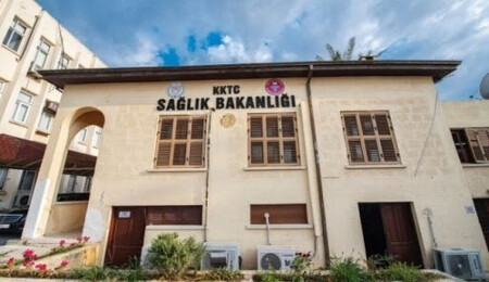 Sağlık Bakanlığı duyurdu: Acil yardım ekibi Türkiye’ye gidiyor