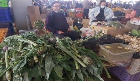 Karaciğer dostu enginar tezgahta