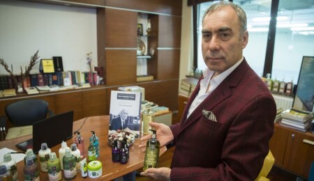 Eyüp Sabri Tuncer'den kolonyada 80 derece açıklaması