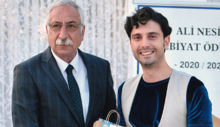 Safir Serisinin Yazarı Kemal Caymaz’a Fantastik Roman Teşvik Ödülü verildi