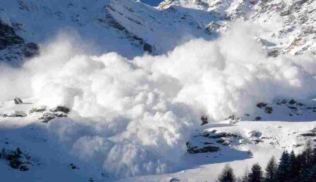 Artvin'de çığ düştü: 2 kişi hayatını kaybetti, 7 kişi yaralandı