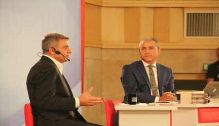 ODTÜ Kuzey Kıbrıs Kampusu "Abbas Güçlü ile Genç Bakış"ı ağırladı