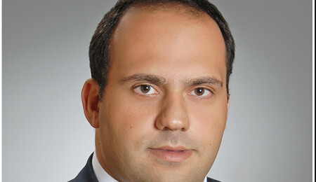 AGEV öğrencilere eğitim bursları vermeye başlıyor