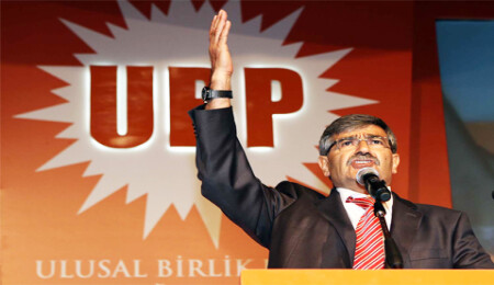 Kaşif: "Küçük ayak oyunlarını bıraksın"