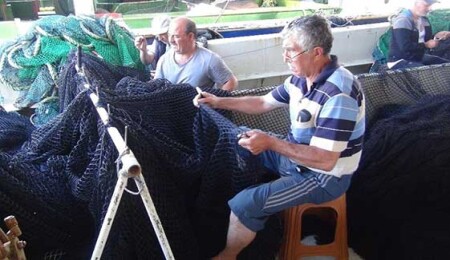 Akdeniz'de orkinos avına "olumsuz hava" molası