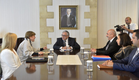 Akıncı - Lute görüşmesi bir buçuk saat sürdü