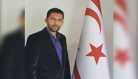 Akça: "Sn. Anastasiadis içişlerimize müdahale etme hakkını  kendinde nerden buluyor?"