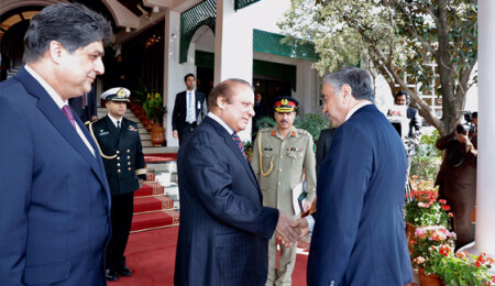 Akıncı, Pakistan Başbakanı Şerif'in verdiği yemeğe katıldı