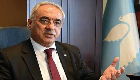DSP Genel Başkanı Önder Aksakal’dan Girne’deki gemi faciası için açıklama: Tüm yönleriyle araştırılmalı