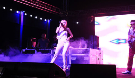 Alexandra Stan GAÜ'de Kıbrıs'a damgasını vurdu