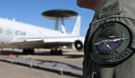 Yaklaşık 40 Türk subayı Almanya'dan sığınma istedi