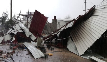 Antalya'da "tam fırtına" uyarısı yapıldı