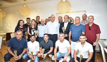 Antrenörler Derneği başarılı antrenörleri ödüllendirdi