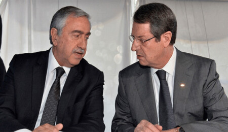 Rum basını: "Cenevre'ye 1960 garanti sistemini değiştirmeye gidiyoruz"