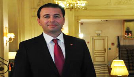 Aydınlık Yarınlar Hareketi: "Siyasetçileri ciddiyete davet ederiz"