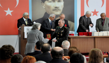 TMT Mücahitler Derneği Vuruşkan'ın 38. ölüm yıl dönümü nedeniyle tören düzenledi