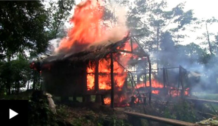 Arakan'daki Müslüman köylerini kim yakıyor?