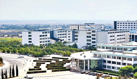 YDÜ Veteriner Fakültesi büyümeye devam ediyor