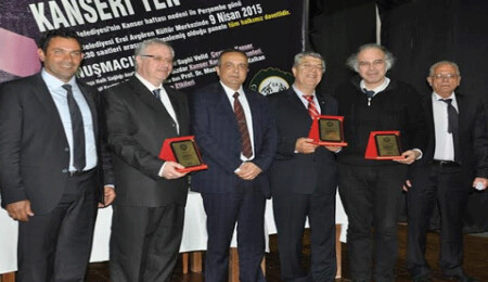 "Farkında ol kanseri yen" paneli gerçekleştirildi