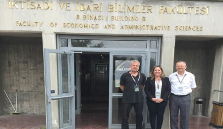 YDÜ, ODTÜ'de düzenlenen uluslararası konferansta temsil edildi