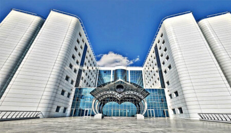 YDÜ Hastanesi'nde Kardiyoloji Anabilim Dalı'na bağlı hekimler 7/24 görevde