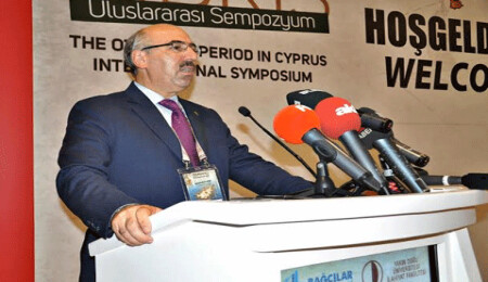 Osmanlı döneminde Kıbrıs YDÜ Büyük Kütüphane'de masaya yatırıldı