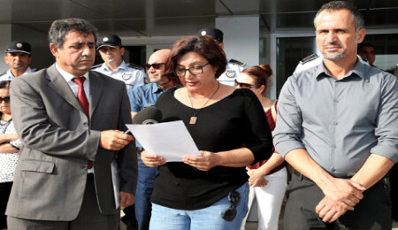 Eğitim Bakanlığı önünde "davullu zurnalı" eylem