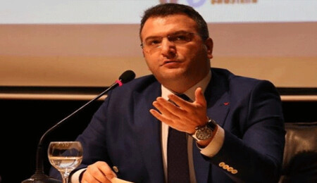 Cem Küçük: "Rus uçağını Fethullahçı pilotlar düşürdü"