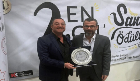 Hasan Çakmak, Ankara'da engelliler tarafından ödüllendirildi