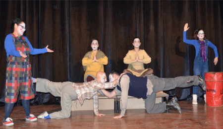 "Ayak Bacak Fabrikası" oyunu yeniden sahneleniyor