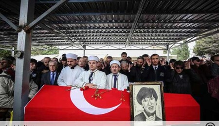 Ayşen Gruda son yolculuğuna uğurlandı