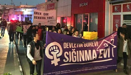 Bağımsızlık Yolu; 8 Mart'ta Girne, Omorfo, Lefkoşa ve Mağusa'da sokaktaydı