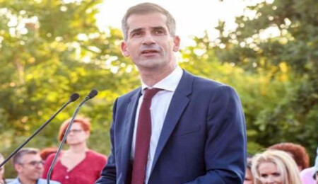 Atina Belediye Başkanı’ndan Rum Yönetimi’ne destek mesajı