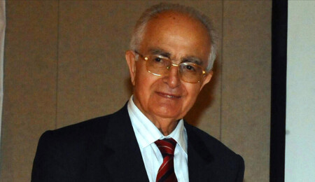 Türkiye eski Milli Savunma ve Milli Eğitim bakanı Nevzat Ayaz vefat etti