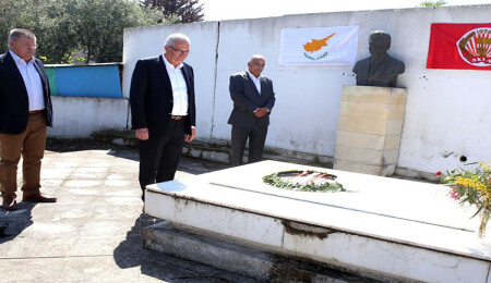 Misiaulis ve Kavazoğlu anıldı