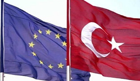 Cumhurbaşkanı Abdullah Gül: Türkiye AB yolunda kalmalı