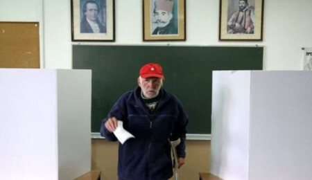 Bosna'daki tartışmalı referandumdan 'kabul' çıktı