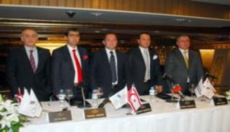 Boz Grup: "Elinin tersiyle ittiği bir ülke ve grup olmadığımızı göstereceğiz"