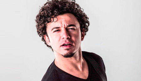 Buray, eşinden ayrılma kararı aldı