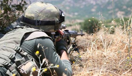 Diyarbakır'da çatışma... 2 şehit var