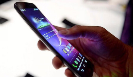 Dikkat! Bataryayı iki günde patlatan akıllı telefon virüsü tespit edildi