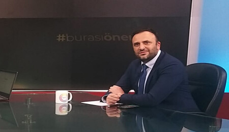 Zeki Çeler: "Siyaseten yarattığımız yapı bizi yedi bitirdi"