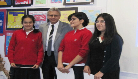 "Colgate Afiş Yarışması"nda dereceye girenler ödüllendirildi