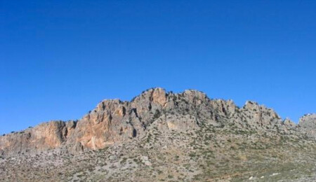 Beşparmaklardaki taş ocaklarından çıkarılan malzemelerin Rum devlet işlerinde kullanıldığı iddia edildi