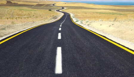 Dikkat! Girne "Dağ Yolu"nda araç kullanımına bugünden itibaren sınırlama getirildi!