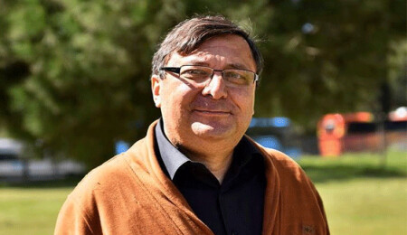 Dizdarlı'dan "Gezici" yorumu: "Ego denilen şey kolay şişip boşalan bir balondan başka bir şey değildir"