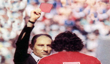 Dünya Kupası tarihinde ilk kırmızı kartı gösteren efsane hakem Doğan Babacan hayatını kaybetti