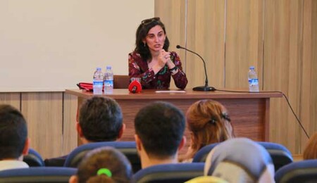 Dünyaca ünlü bilim kadını Dr. Canan Dağdeviren'den, meme kanserinde erken teşhis yapan 'elektronik sütyen' projesi