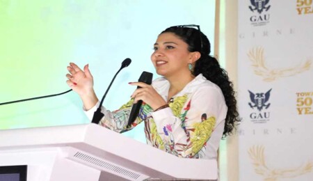 GAÜ Öğretim Üyesi Ece Apan: Hayvanlar sahiplenildikten sonra terk edilmemelidir