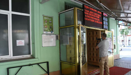 Eskişehir'de imamda koronavirüsü çıktı: 100 kişiyle temaslı olduğu belirlendi